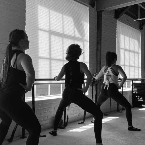 barre tuck